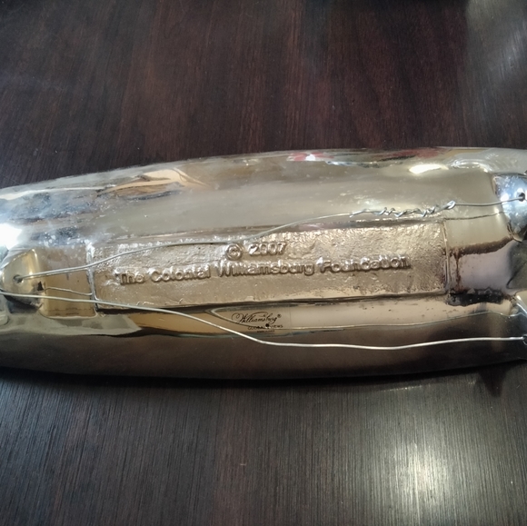 Metal tray The colonial Williamsburg foundation long leaf global views - Picture 5 of 5